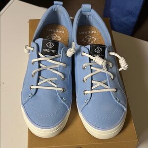 Women’s Sperry Sky Blue Canvas Shoes, size 10 - New in Box
